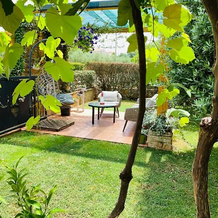 Rossa Apartment *
