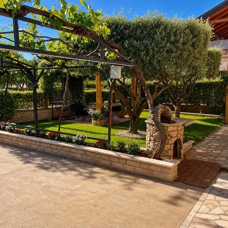 Apartament Rossa *